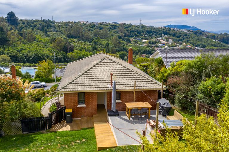Photo of property in 10 Riselaw Road, Calton Hill, Dunedin, 9012