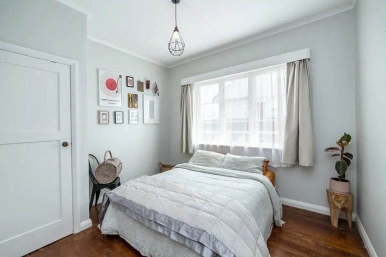 Photo of property in 13 Mcgregor Crescent, Masterton, 5810