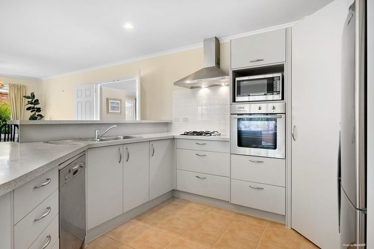 Photo of property in 60 Aberley Road, Schnapper Rock, Auckland, 0632