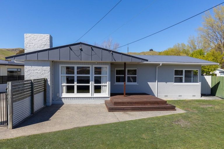 Photo of property in 24 Mckenzie Street, Witherlea, Blenheim, 7201