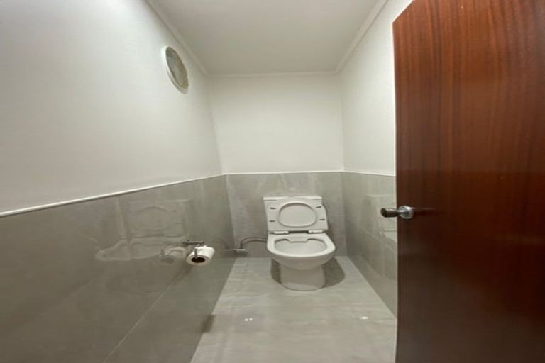 Photo of property in 4/215 Shirley Road, Papatoetoe, Auckland, 2025