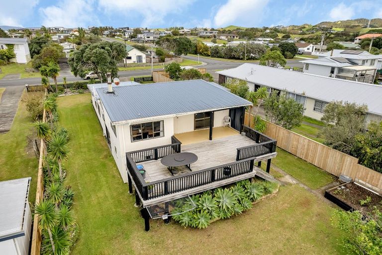 Photo of property in 29 Bream Bay Drive, Ruakaka, 0116