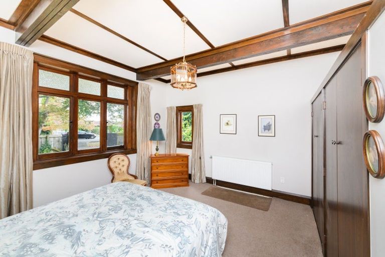 Photo of property in 37 Batt Street, West End, Palmerston North, 4410