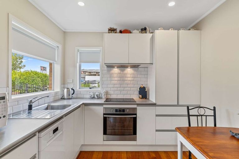 Photo of property in 14d Graham Street, Pukekohe, 2120