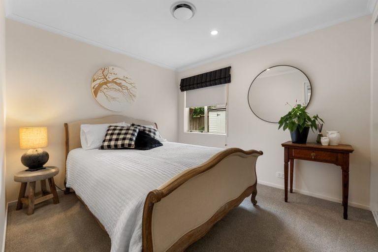 Photo of property in 9 Millstone Lane, Henderson, Auckland, 0612