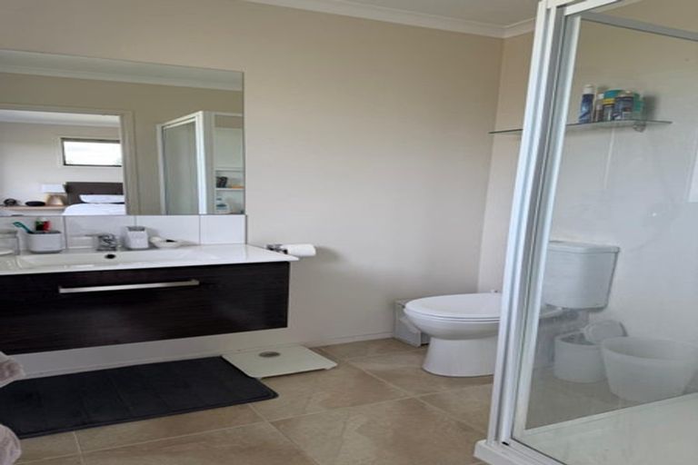 Photo of property in 213 Kimihia Road, Huntly, 3771