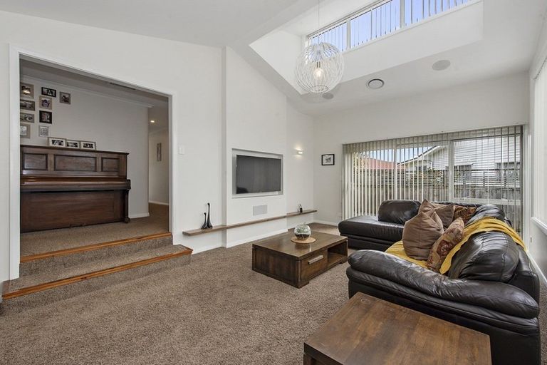 Photo of property in 14 Gordon Street, Hillcrest, Hamilton, 3216