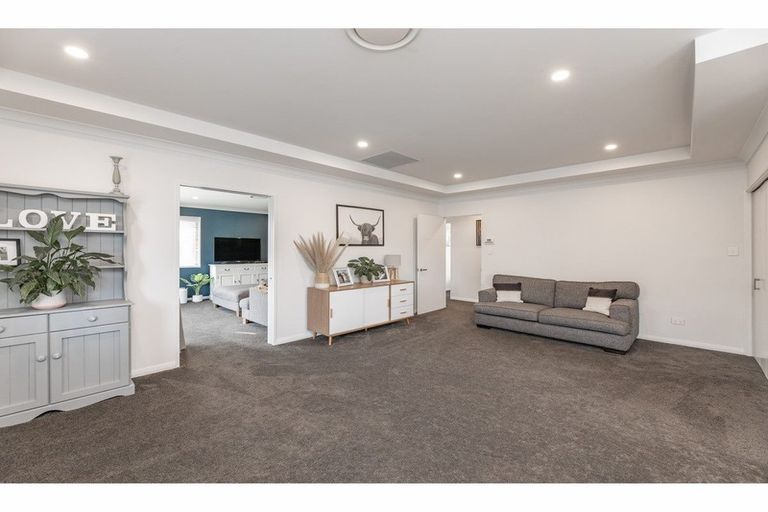 Photo of property in 10 Salisbury Avenue, Rangiora, 7400