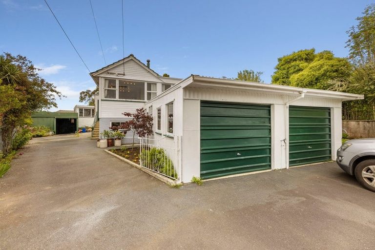 Photo of property in 10 Thesis Street, Halfway Bush, Dunedin, 9010