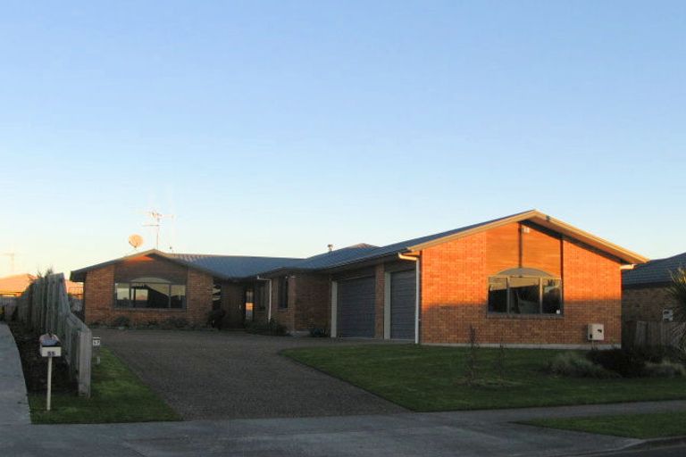 Photo of property in 57 Diomede Glade, Flagstaff, Hamilton, 3210