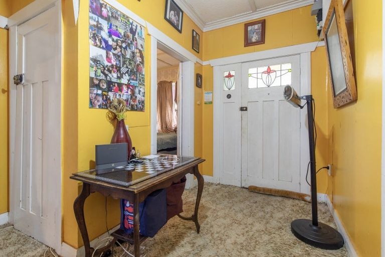 Photo of property in 38 Brogden Street, Otane, 4202