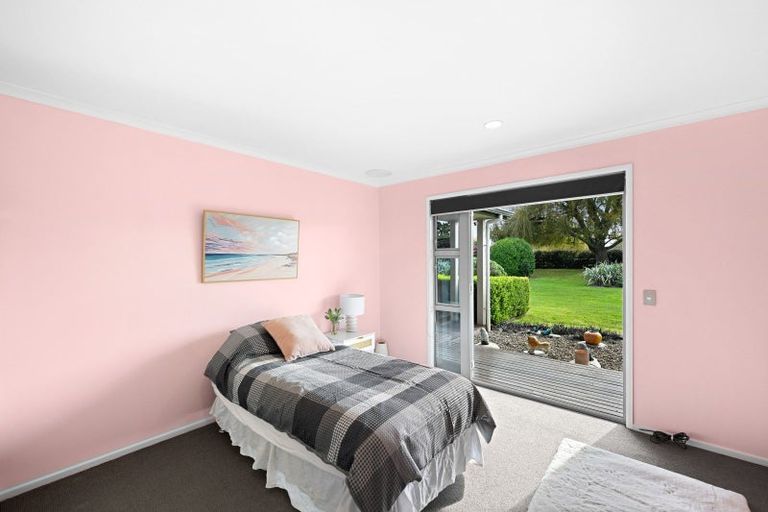 Photo of property in 15 Lissette Road, Newstead, Hamilton, 3286