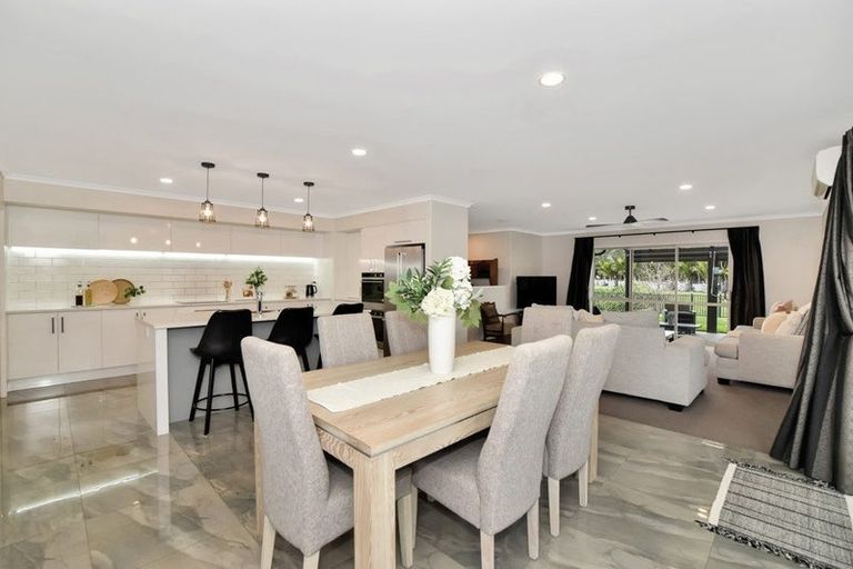 Photo of property in 39 Montia Close, Papamoa Beach, Papamoa, 3118