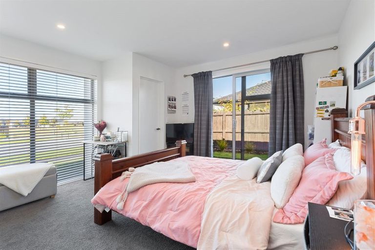Photo of property in 29 Katrine Drive, Marshland, Christchurch, 8083
