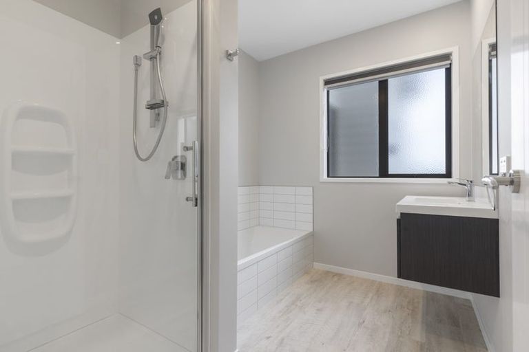 Photo of property in 21 Manatu Close, Whangamata, 3691