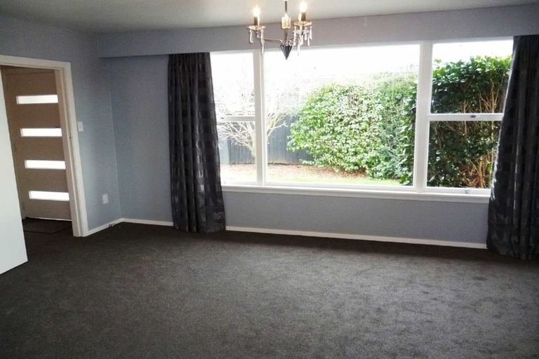 Photo of property in 9 Birkenhead Street, Avonhead, Christchurch, 8042