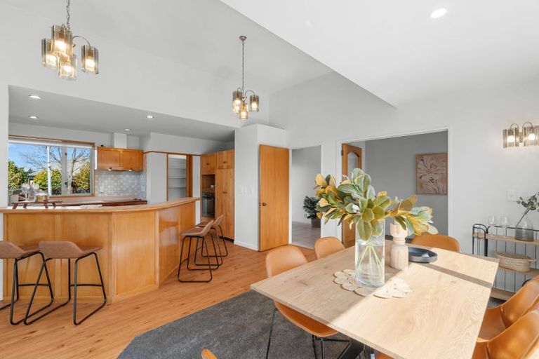 Photo of property in 158 Hawthornden Road, Avonhead, Christchurch, 8042