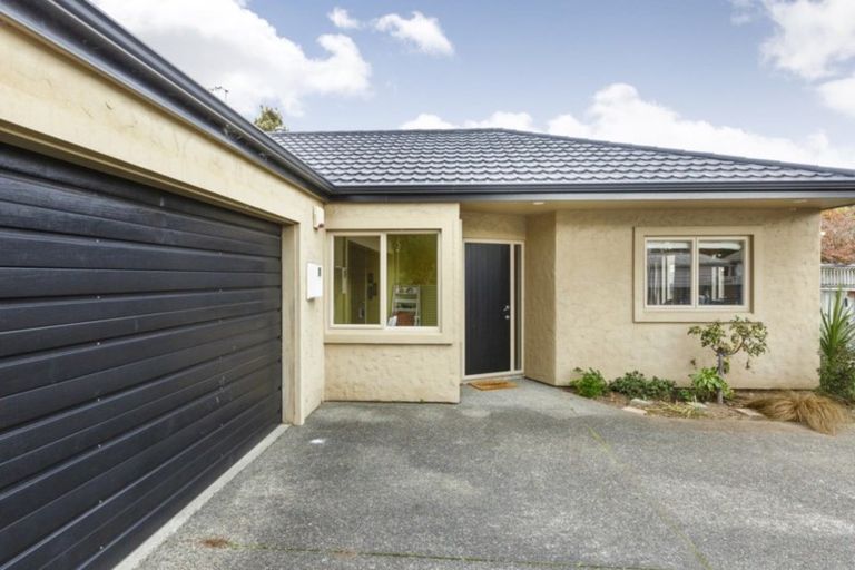 Photo of property in 15a Manawatu Street, Hokowhitu, Palmerston North, 4410