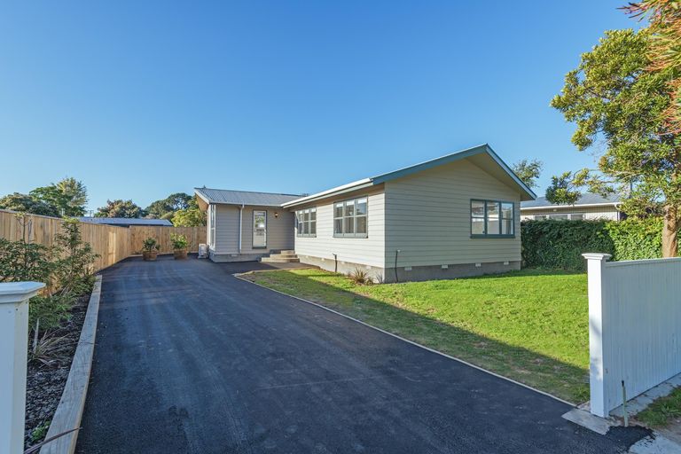 Photo of property in 22 Wyndham Street, Ashhurst, 4810