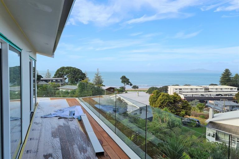 Photo of property in 1/29 Bayview Road, Browns Bay, Auckland, 0630