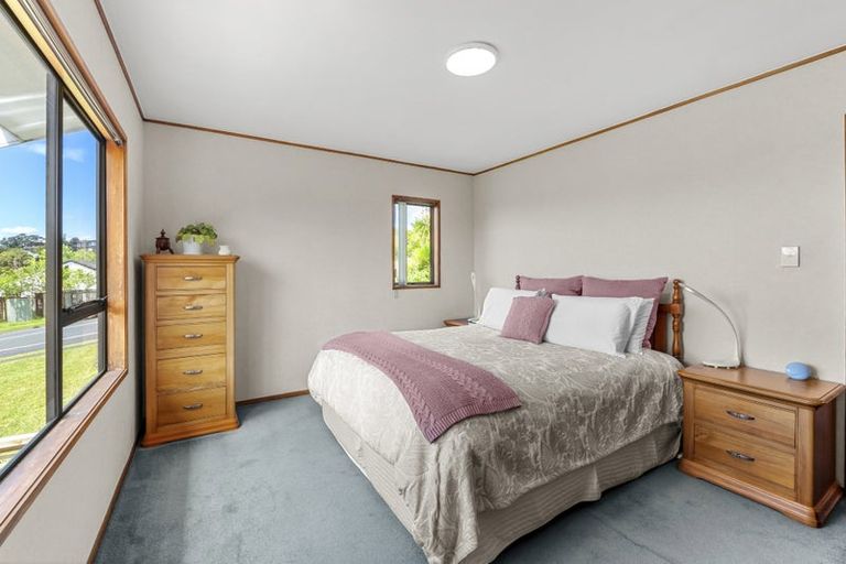 Photo of property in 97 John Downs Drive, Browns Bay, Auckland, 0630