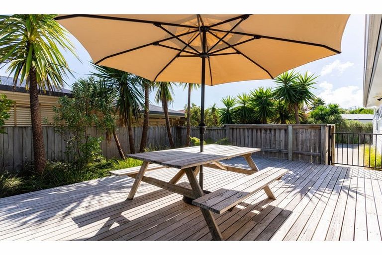 Photo of property in 7a Halyard Way, Mangawhai, 0505