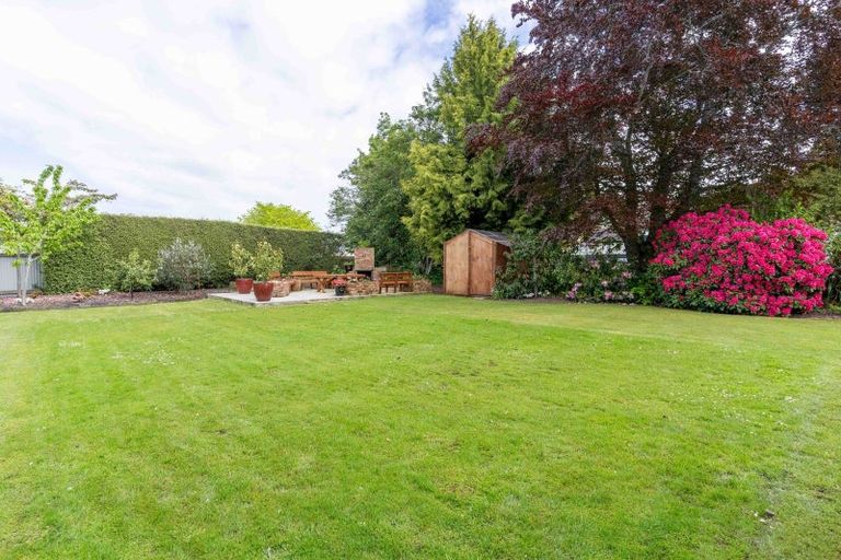 Photo of property in 68 Great North Road, Winton, 9720