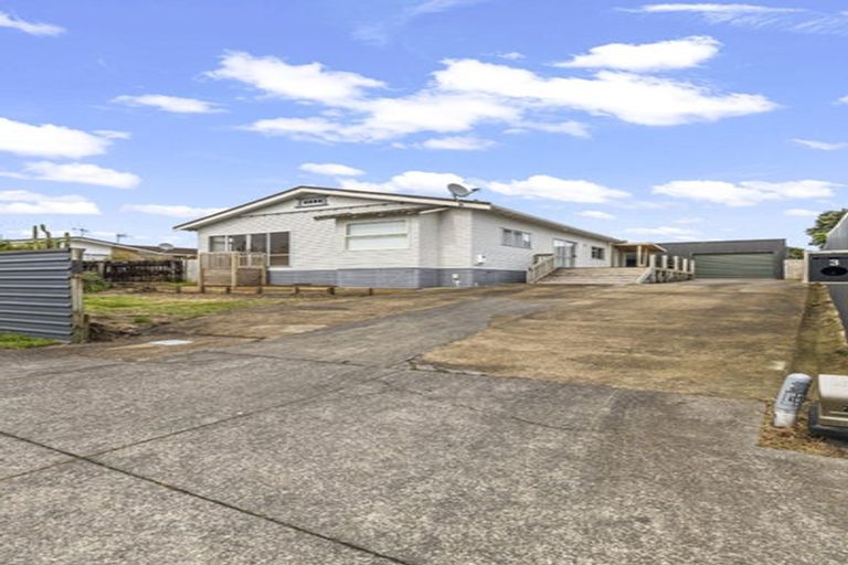Photo of property in 3 Aratapu Street, Waitara, 4320