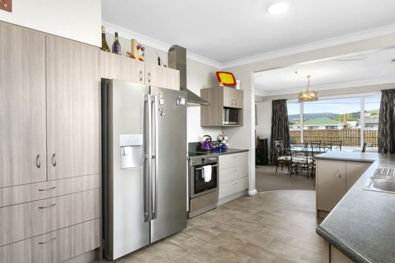 Photo of property in 27 Wingatui Road, Mosgiel, 9024