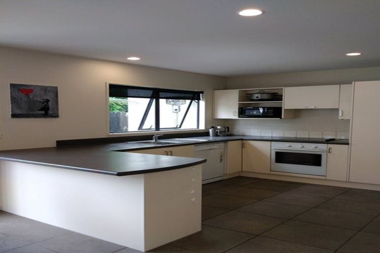 Photo of property in 2/44 London Street, Richmond, Christchurch, 8013