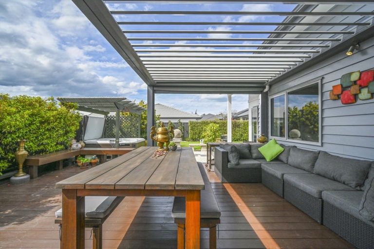 Photo of property in 25 Percy Berry Place, Havelock North, 4130