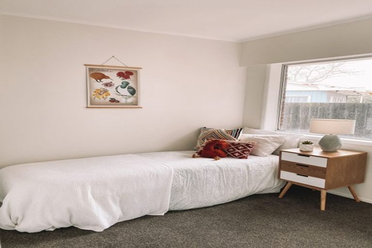 Photo of property in 2/551a Weymouth Road, Weymouth, Auckland, 2103