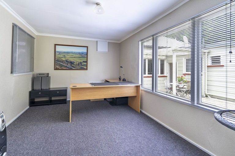 Photo of property in 285 Flora East, Makarewa, Invercargill, 9876