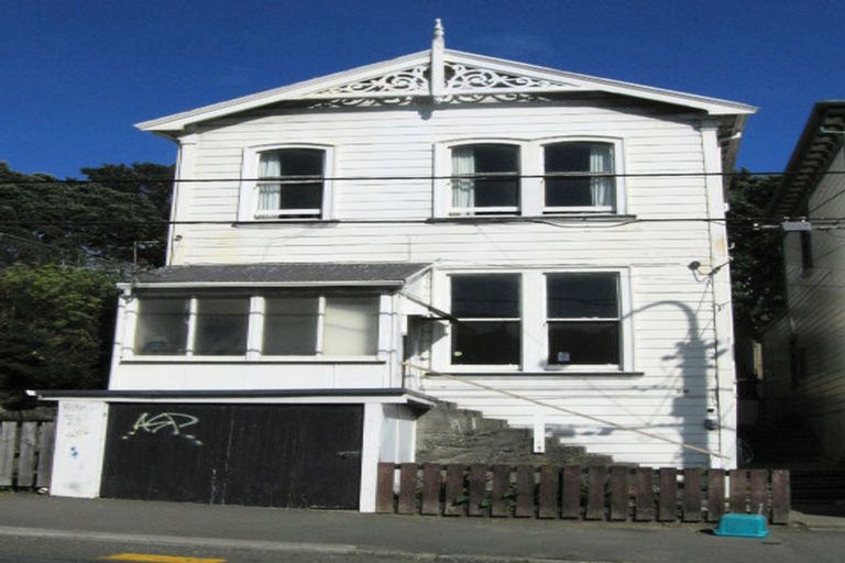 Photo of property in 26 Russell Terrace, Newtown, Wellington, 6021