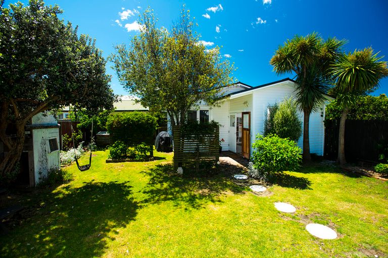 Photo of property in 21 Norman Road, Te Hapara, Gisborne, 4010