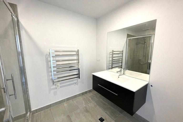 Photo of property in 13 Fancourt Street, Karori, Wellington, 6012