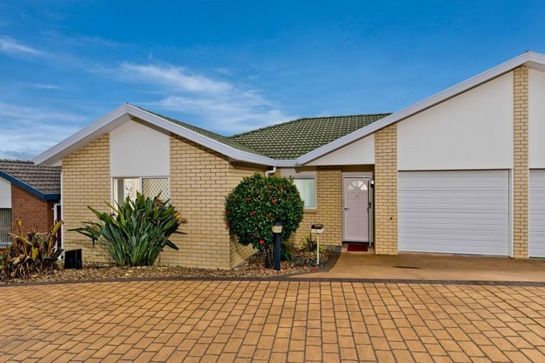 Photo of property in 13/169 Sturges Road, Henderson, Auckland, 0612