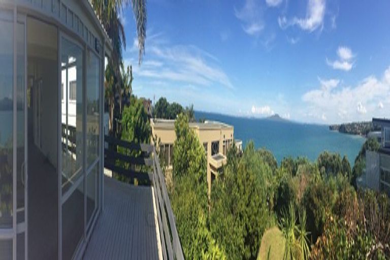 Photo of property in 23 Churchill Road, Murrays Bay, Auckland, 0630