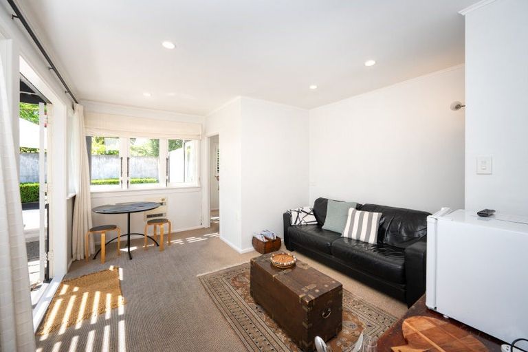 Photo of property in 54 Iona Road, Havelock North, 4130