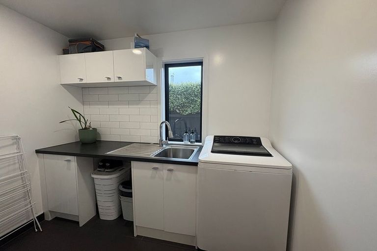 Photo of property in 161 Weston Road, St Albans, Christchurch, 8052