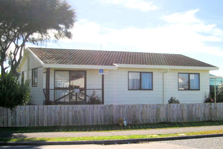 Photo of property in 14 Aintree Street, Nawton, Hamilton, 3200