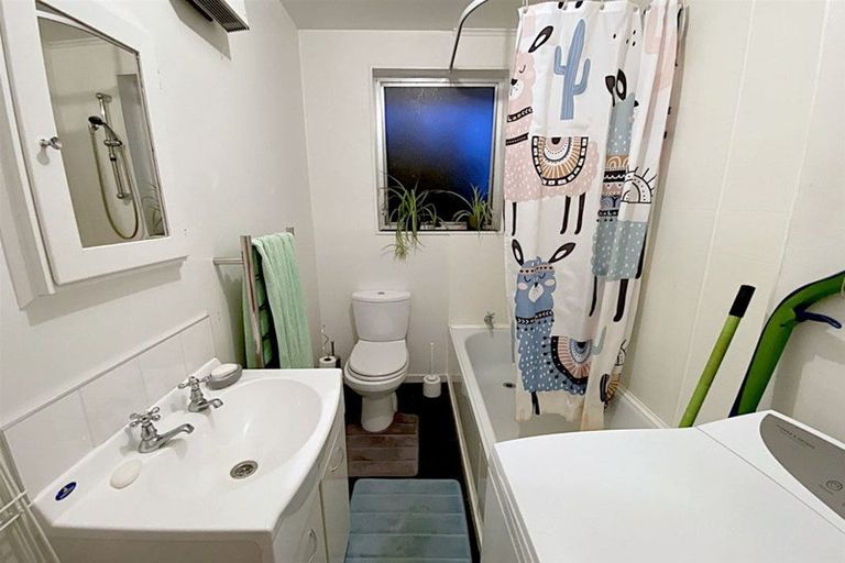 Photo of property in 3/125 Geraldine Street, Edgeware, Christchurch, 8013