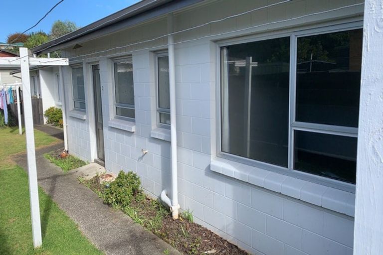 Photo of property in 2/129 Pillans Road, Otumoetai, Tauranga, 3110