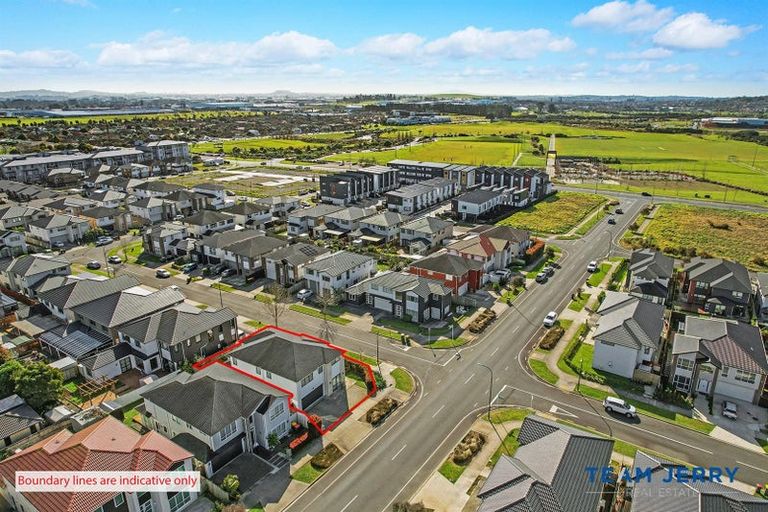 Photo of property in 76 Donegal Park Drive, Flat Bush, Auckland, 2019