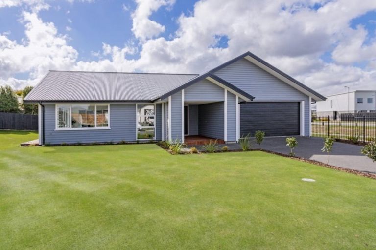 Photo of property in 2 Romanee Lane, Wigram, Christchurch, 8025