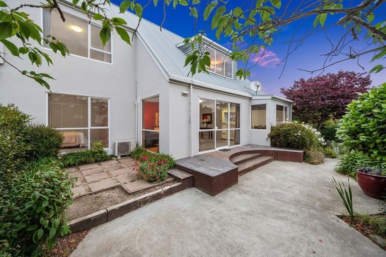 Photo of property in 1 Whaka Terrace, Huntsbury, Christchurch, 8022