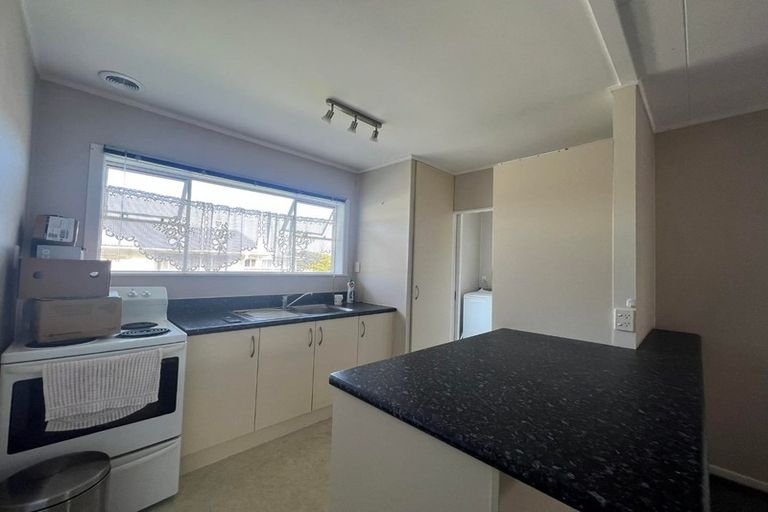Photo of property in 2/56 Lynden Avenue, Hillcrest, Auckland, 0627