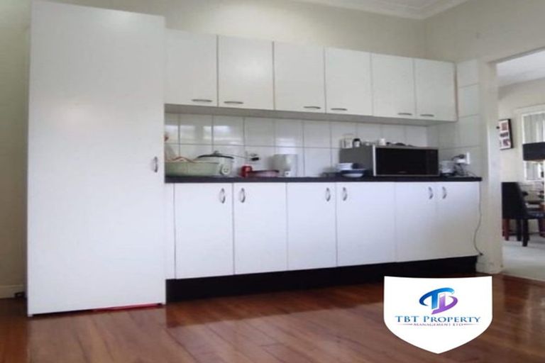 Photo of property in 2/32 Wintere Road, Papatoetoe, Auckland, 2025