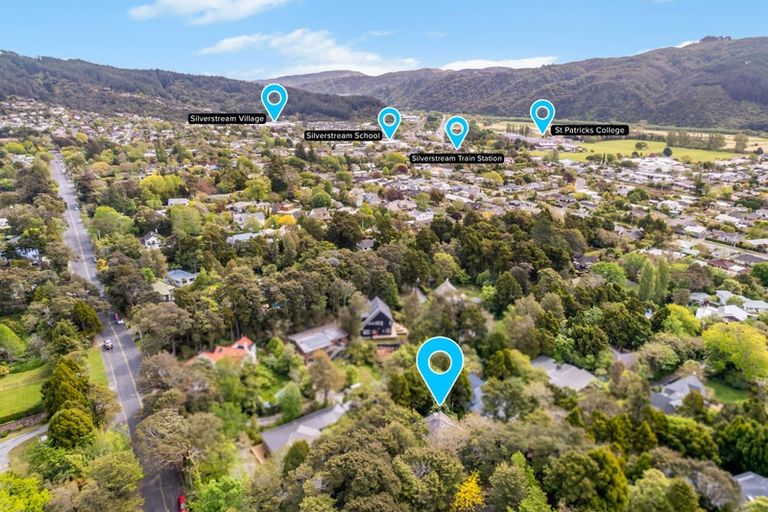 Photo of property in 51 Chatsworth Road, Silverstream, Upper Hutt, 5019