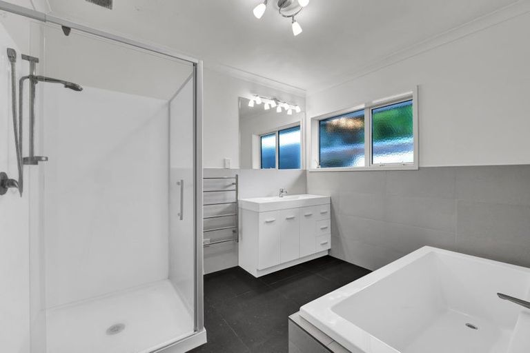 Photo of property in 92b Fairfield Road, Hawera, 4610